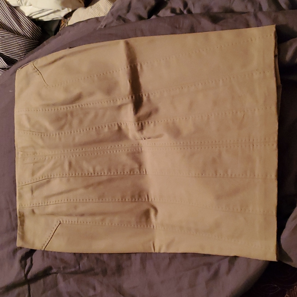 Vintage Gucci Khaki Pencil Skirt sz 2